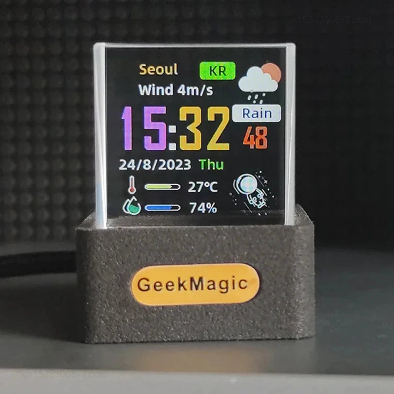 K-Pop Hologram Cube