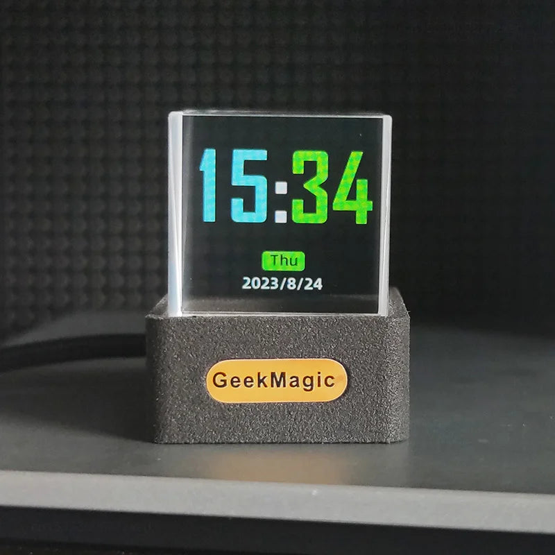 K-Pop Hologram Cube